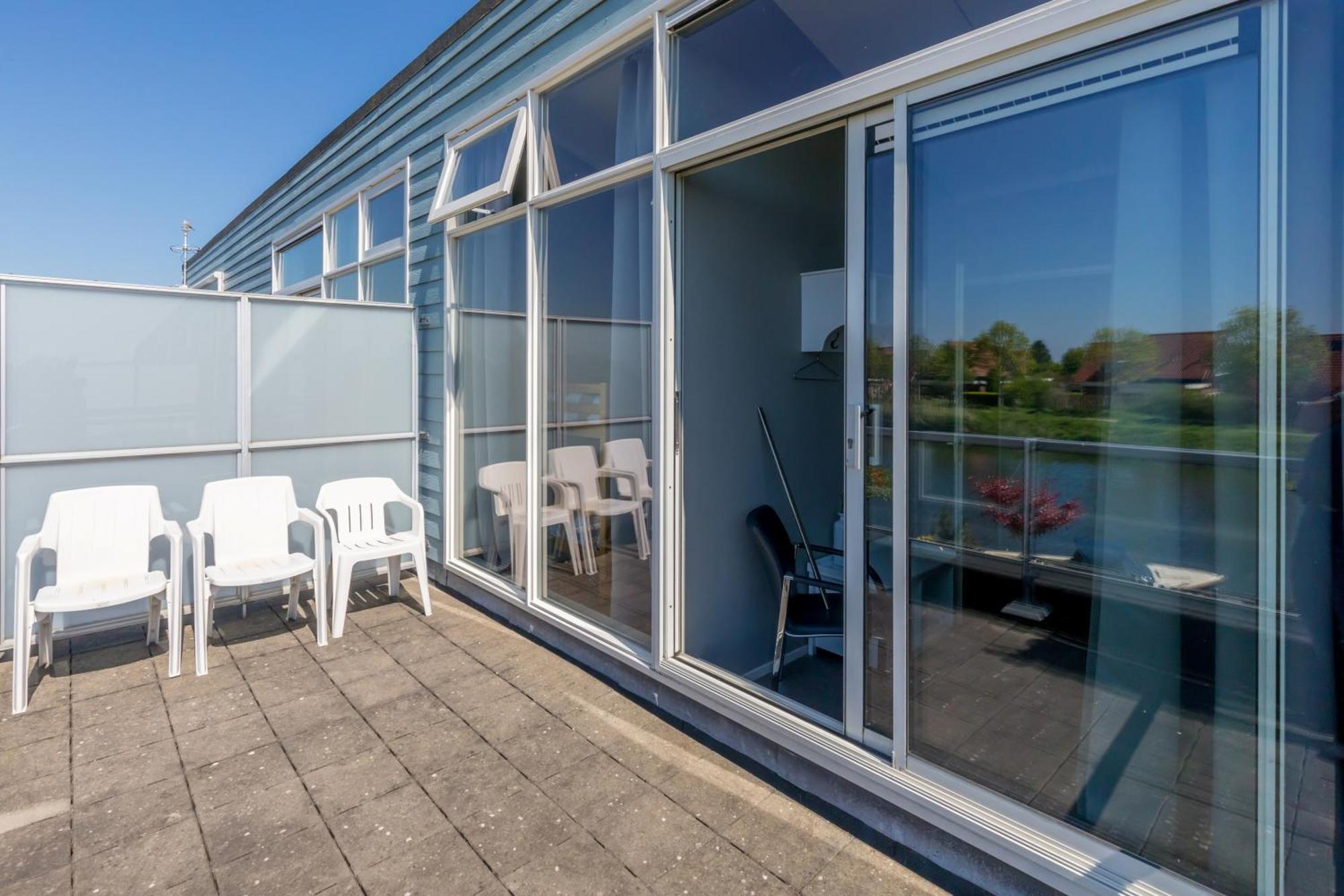 Nautic Rentals - Marinapark Oude-Tonge Экстерьер фото