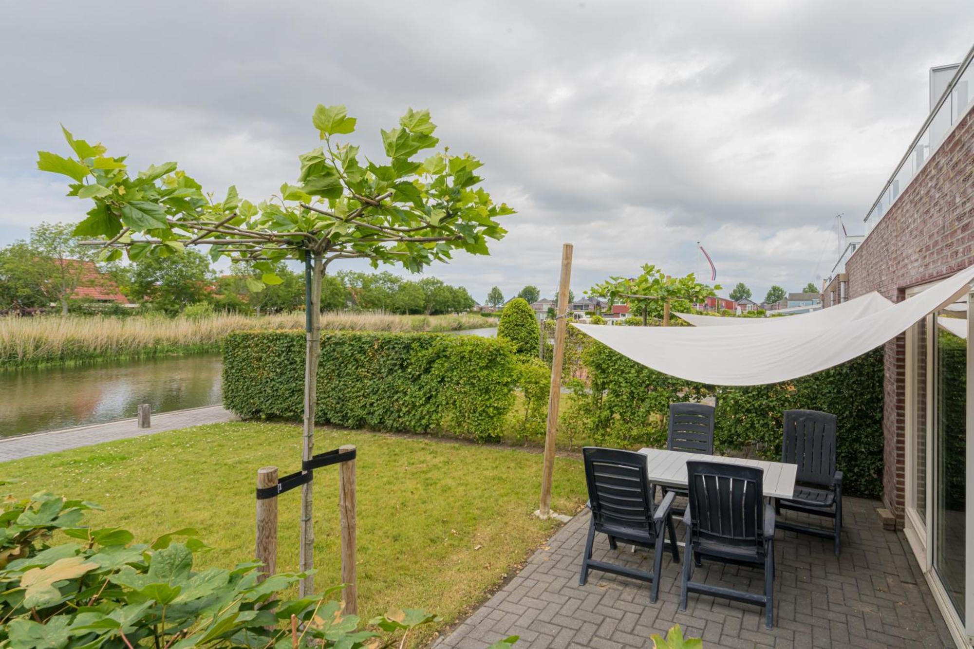 Nautic Rentals - Marinapark Oude-Tonge Экстерьер фото