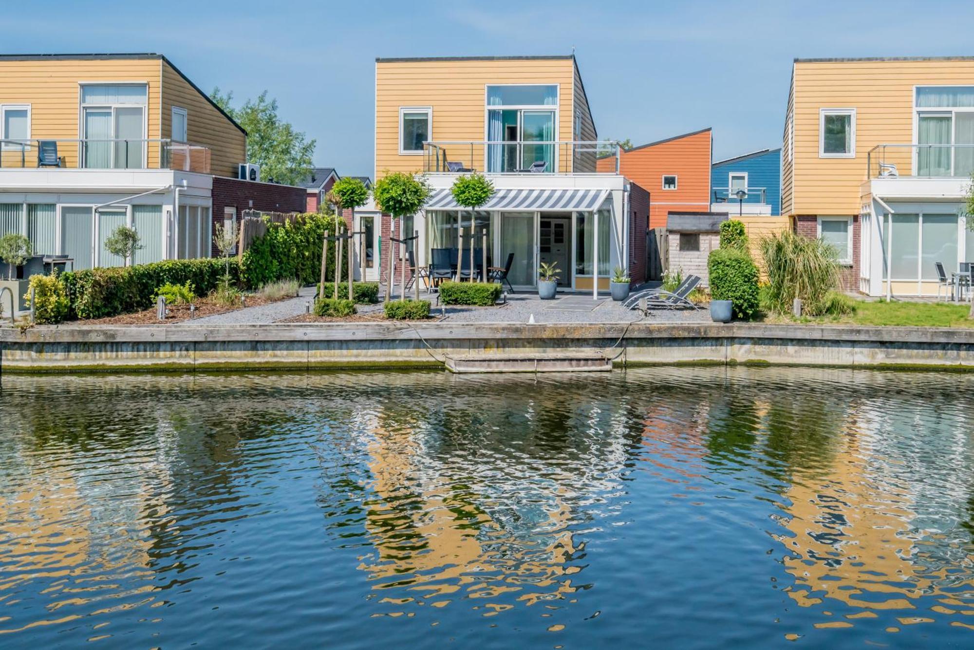 Nautic Rentals - Marinapark Oude-Tonge Экстерьер фото