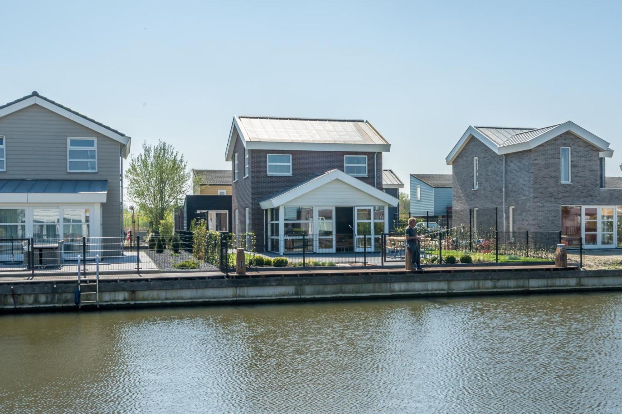 Nautic Rentals - Marinapark Oude-Tonge Экстерьер фото
