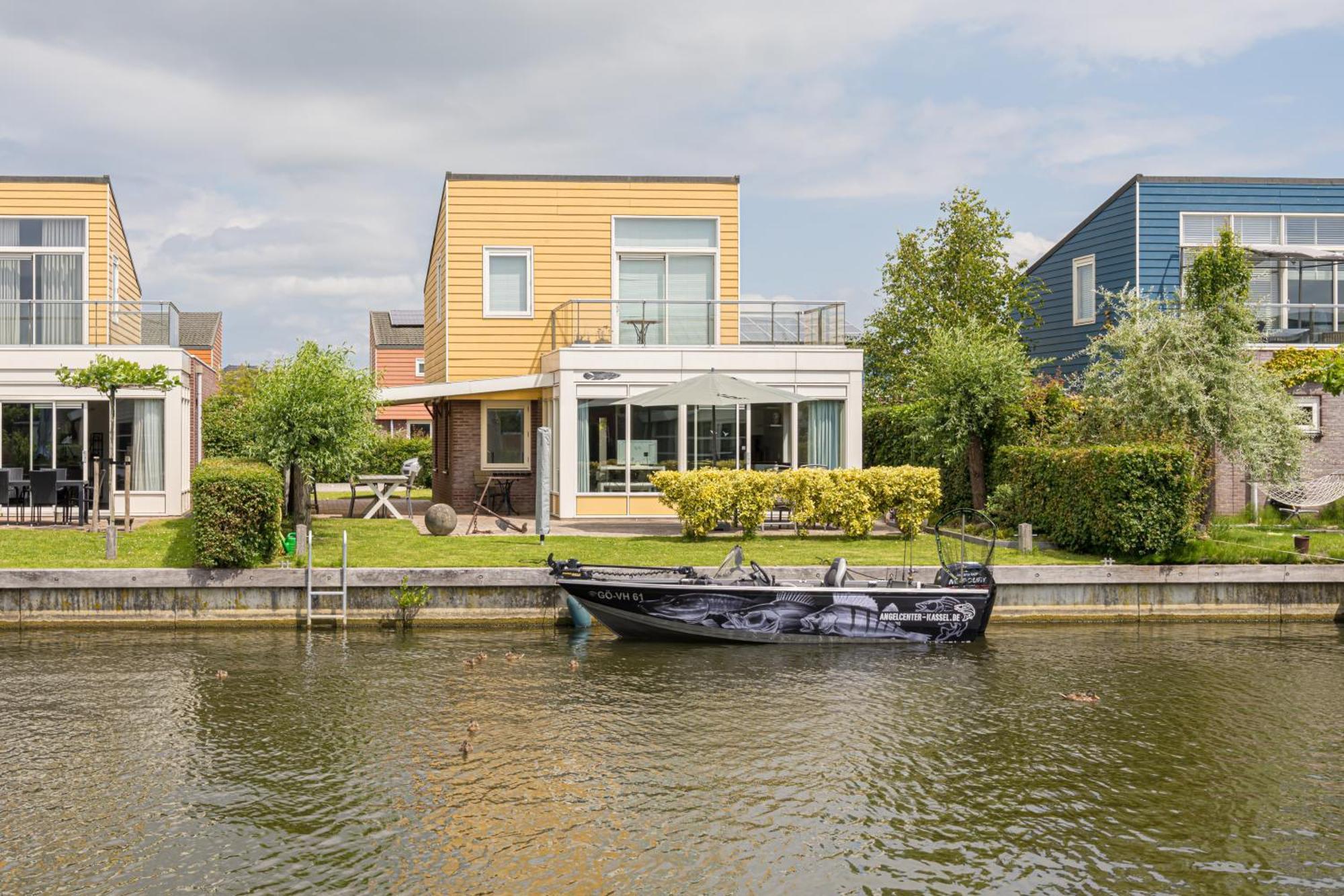 Nautic Rentals - Marinapark Oude-Tonge Экстерьер фото